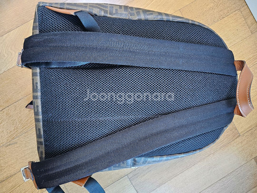 펜디 FF 로고 백팩 정품--4