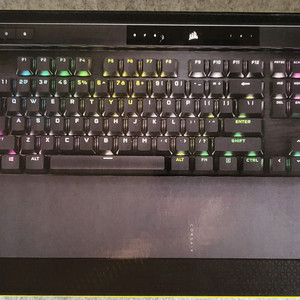 커세어 K70 RGB PRO 저소음 적축 기계식 키보드