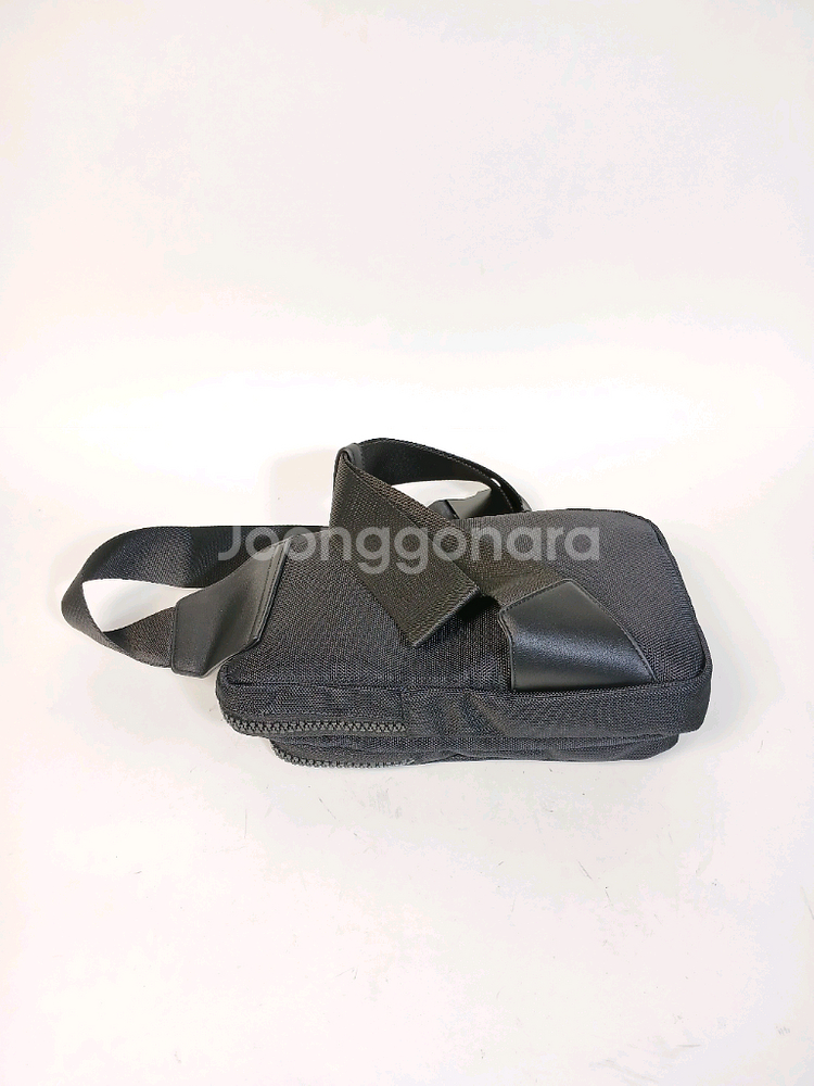 존리치몬드 검정색 나일론 남성 슬링백--7