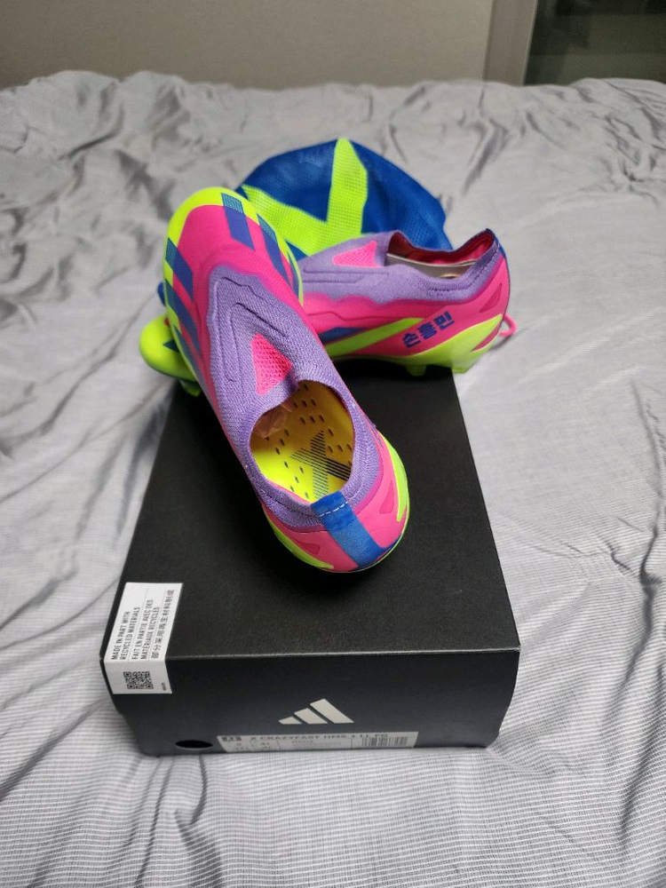 손흥민 최초 한정판 축구화 아디다스 X 크레이지패스트 손 1 FG 230 이미지