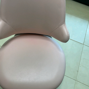 일룸 땅콩 책상 윙 키즈 의자2개