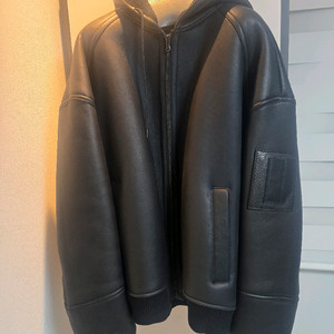 준지/24fw389후드무스탕/50사이즈