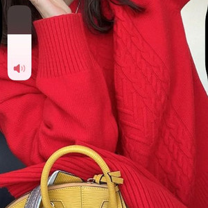 코스모폴리탄줄라이 케이블니트