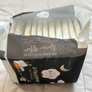 좋은 느낌 생리대 오버나이트 12개 개봉만 함