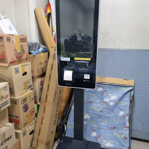 NZ니즈시스템 키오스크(스탠딩형)