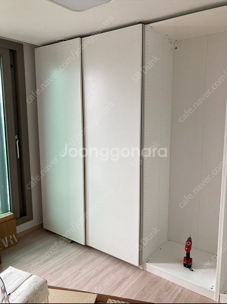 이케아 Pax 팍스 슬라이딩 도어 옷장(높이 236cm)--1