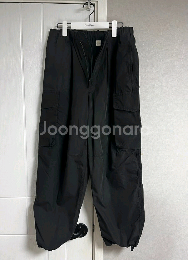 유니클로U 와이드 파라슈트 팬츠--0