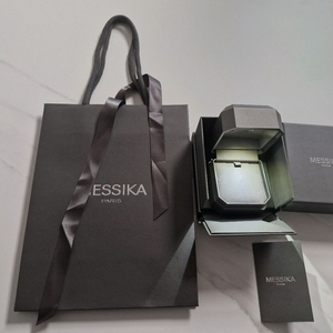 Messika 메시카 목걸이 박스 팔찌 겸용케이스 팝니다 이미지
