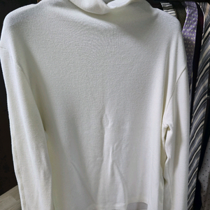 sjsj울 블렌드 소프트 터치 모크넥 탑