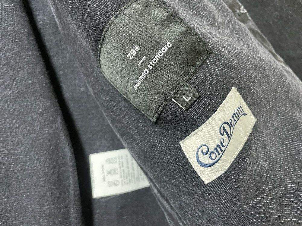 짱구대디 컬래버 CONE 플리츠 데님 트러커 재킷 워시드 블랙--2