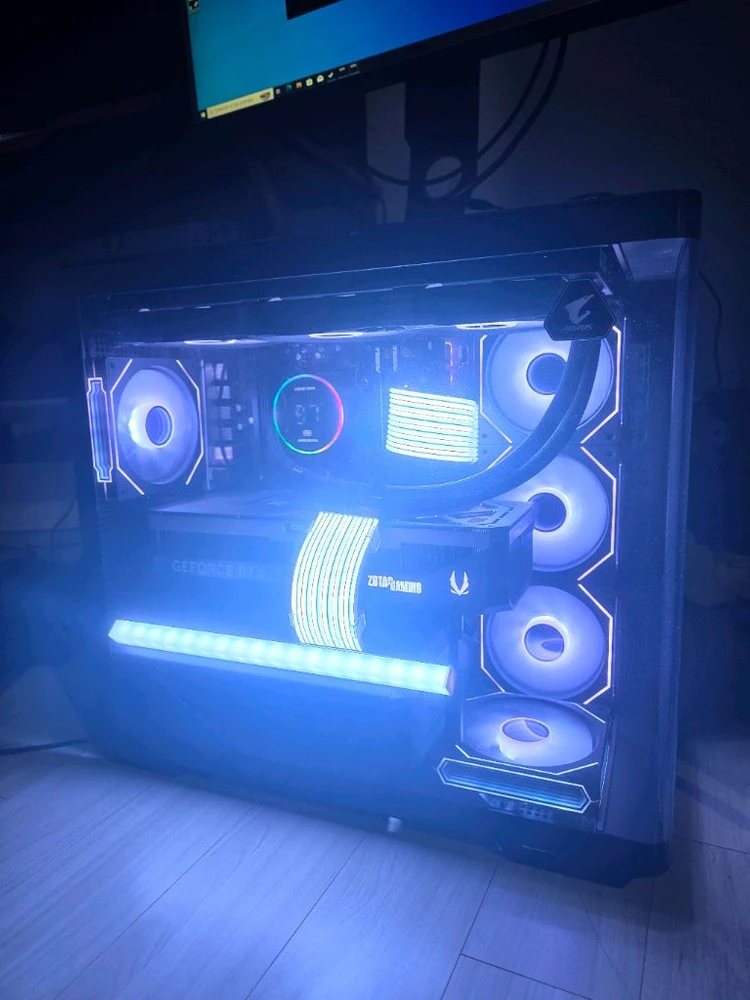 9800x3d rtx5080 고사양pc - 안심되는 중고거래