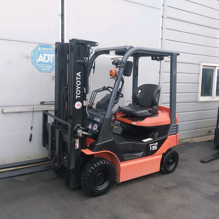 토요타 1.5톤 전동지게차 1.5톤 3단4500MM 사이드쉬프트 장착 2019년식 8FBH15--2