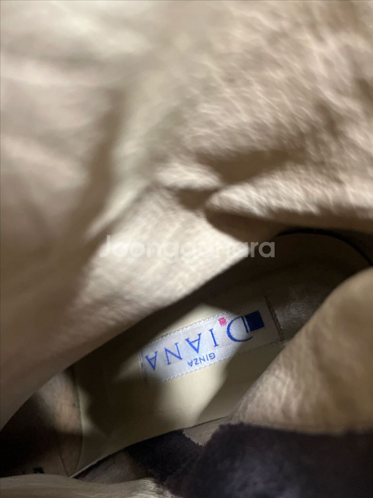 긴자 다이아나 스웨이드 앵클 부츠 245--3