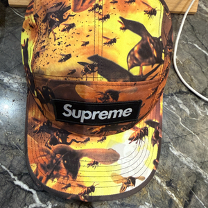 슈프림x우탱 고어택스 모자 판매합니다.