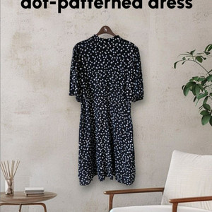 자라 ZARA 도트 패턴 하이넥 반팔 미디원피스 55