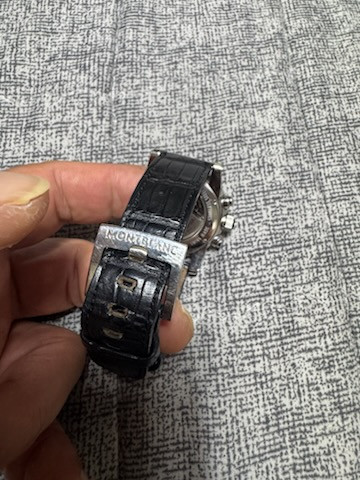 몽블랑 타임워커 크로노그래프 시계 이미지