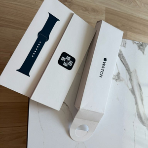 애플워치 SE 2세대 44mm 셀룰러 (리퍼 후 미사용 미개통)