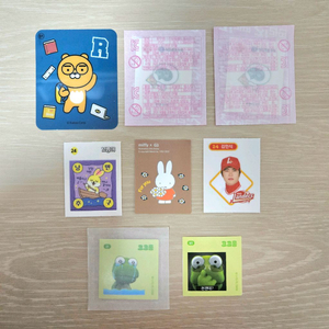 라이언포카 진라면 bts 미피 보름이 크보빵 김민식 크크롱 띠부씰 스티커