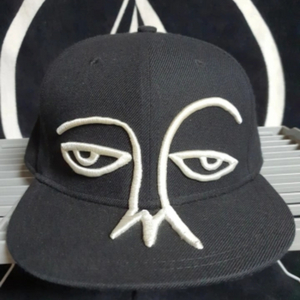 미국 정품 haculla X 지드래곤 모자 GD MV 콜라보 스냅백