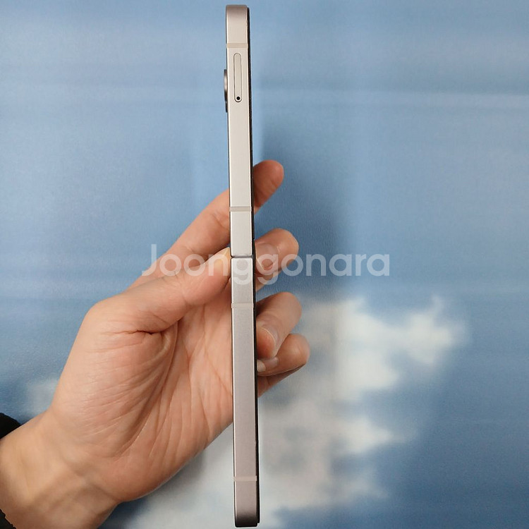 갤럭시Z플립6 256기가 실버쉐도우 공기계 중고폰 업무폰 서브폰 최신폰 퀵가능--2