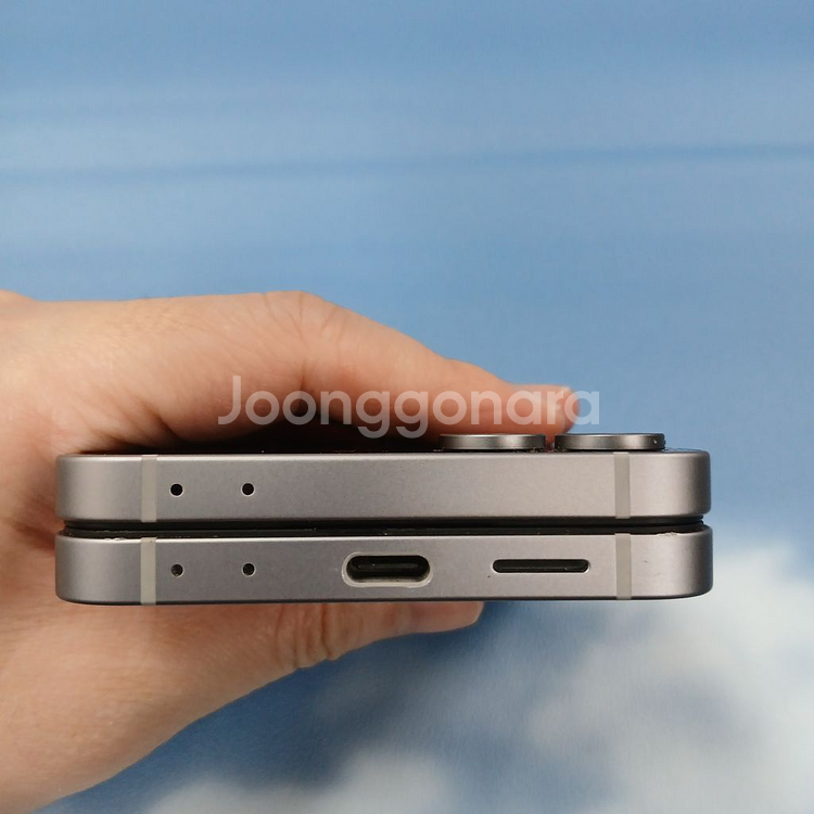 갤럭시Z플립6 256기가 실버쉐도우 공기계 중고폰 업무폰 서브폰 최신폰 퀵가능--4