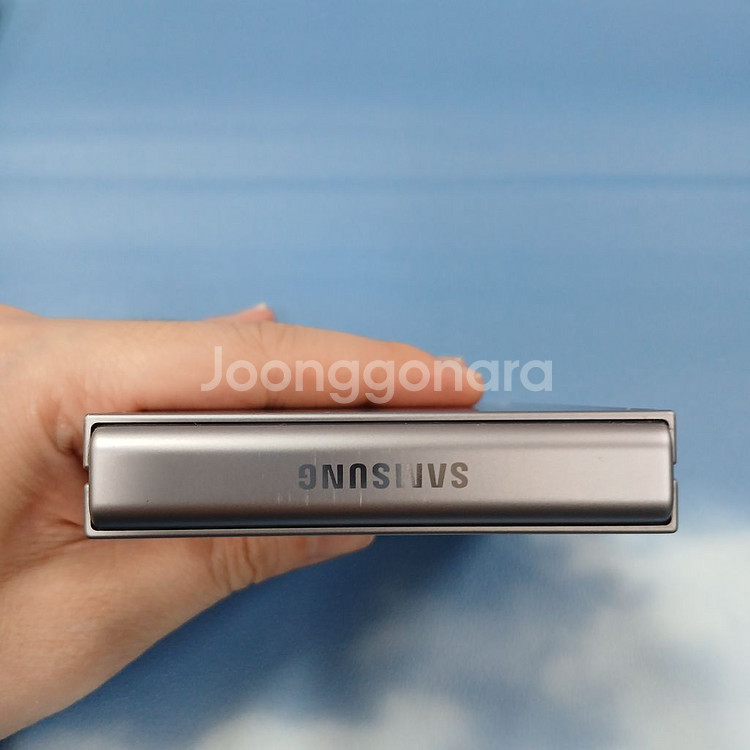 갤럭시Z플립6 256기가 실버쉐도우 공기계 중고폰 업무폰 서브폰 최신폰 퀵가능--5