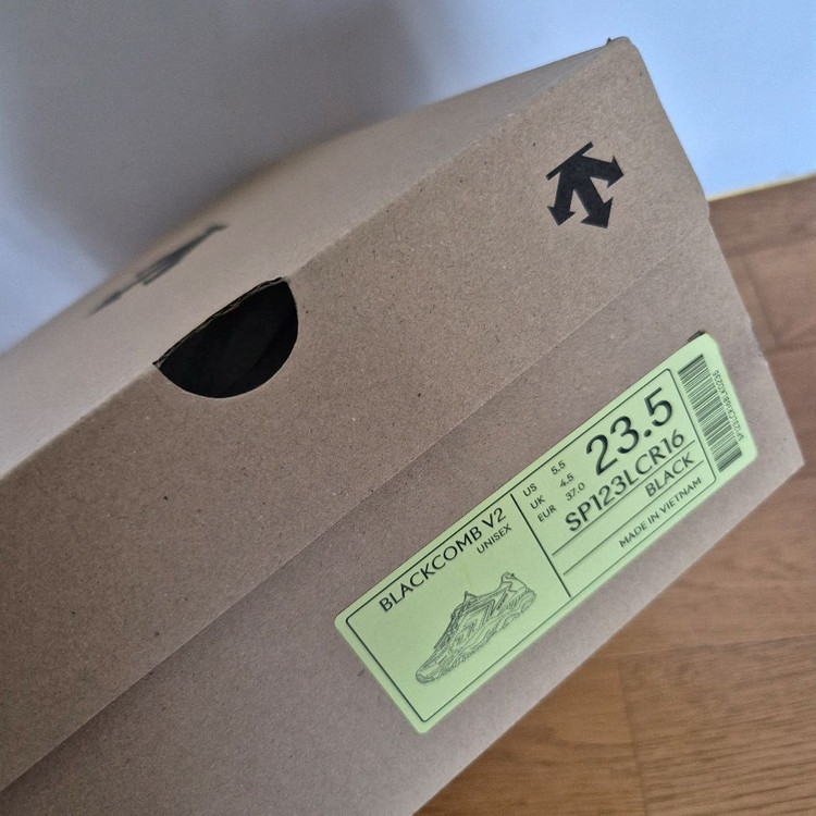 데상트 와이어 운동화 블랙 235 이미지