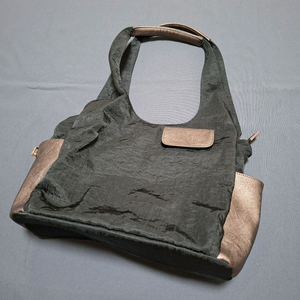 꼬르띠레 가방 숄더백