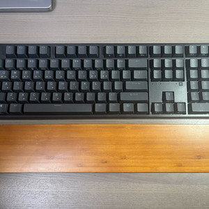 앱코 KN10 무접점 키보드 + 원목 손목받침대