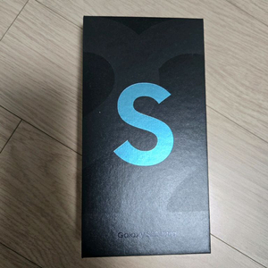 갤럭시S22 울트라 그린상태 양호해요