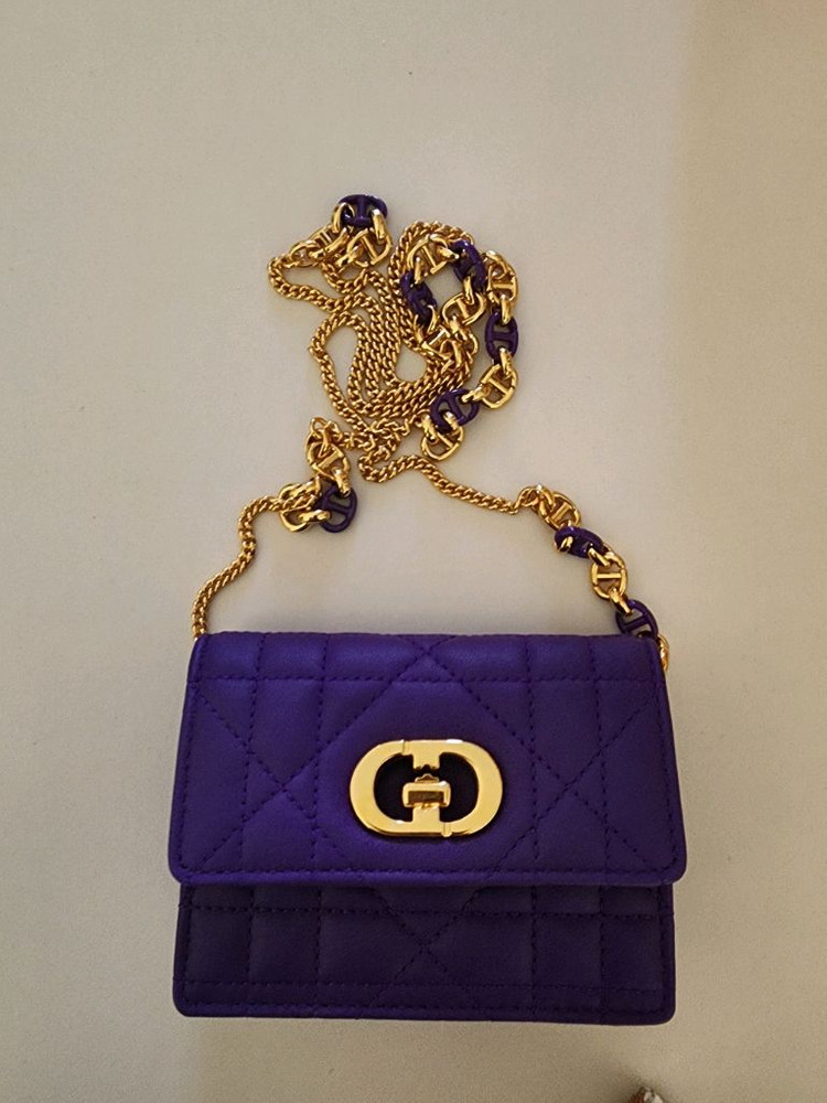 디올 작인 백입니다. 카드지갑 어린이지갑 새상품입니다 이미지