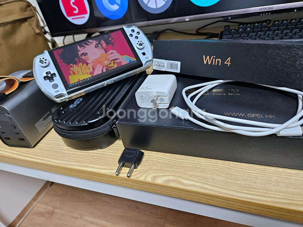 GPD WIN4 White 6800U 32G 2T + 악세풀셋--8