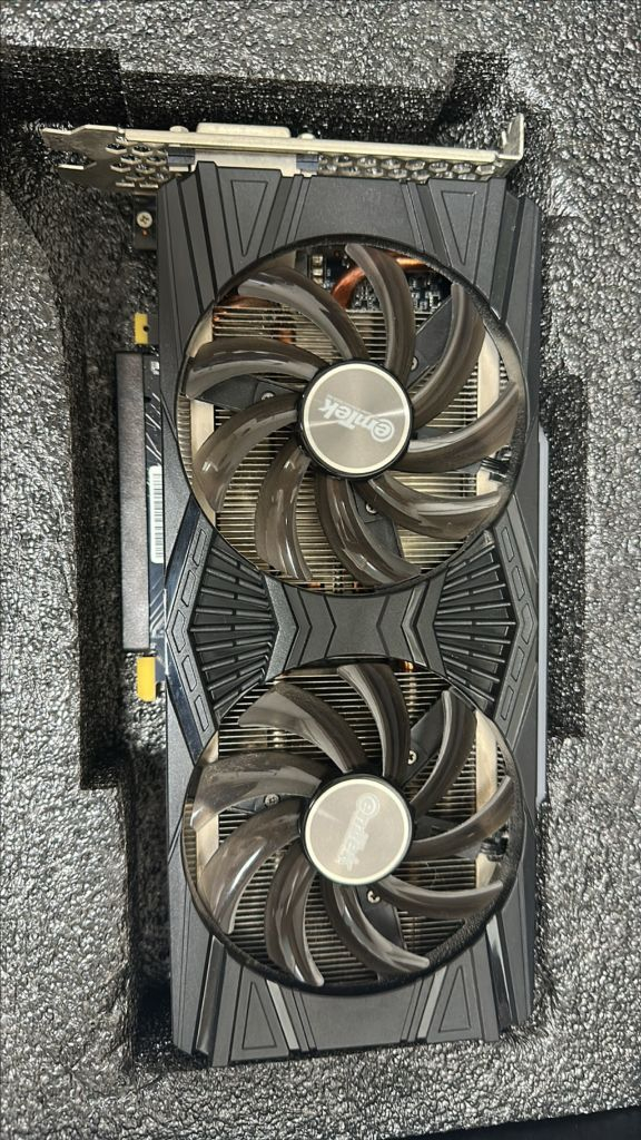 이엠텍 지포스 RTX 2060 6GB 이미지