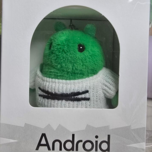 르세라핌 한정판 안드로이드 봇 키링