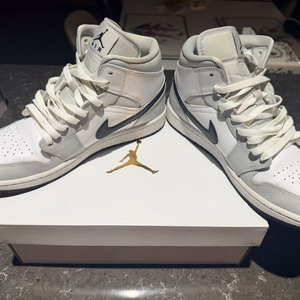 나이키 에어조던 미드1 그레이포그 사이즈 275