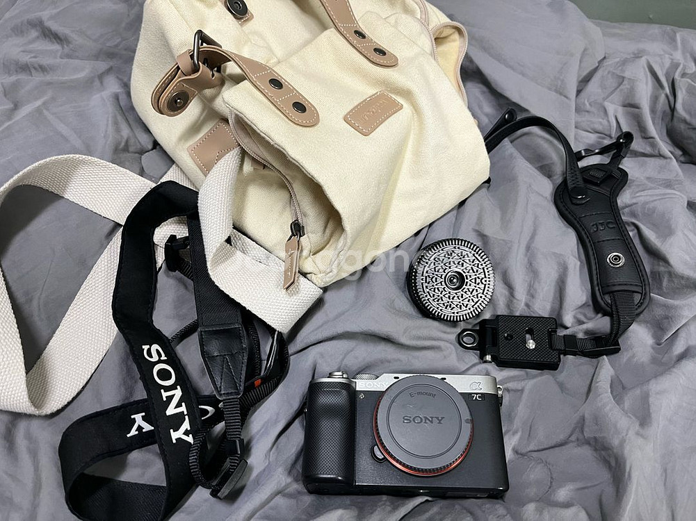 소니 A7C 미러리스 카메라--1