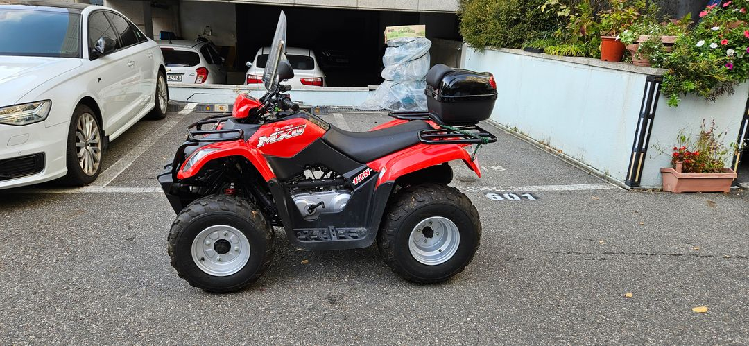 킴코 mxu125 신차급 사륜오토바이 팝니다--2