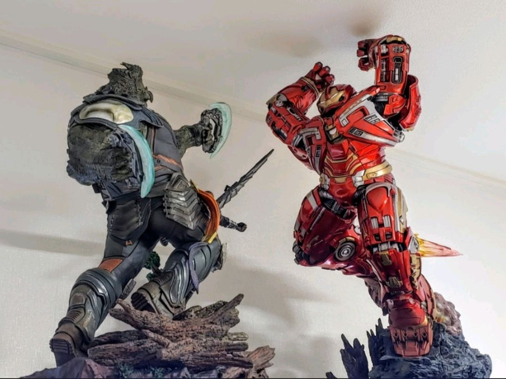 아이언스튜디오 마블 헐크버스터vs컬옵시디언 레진(이번주 급처!!) 이미지