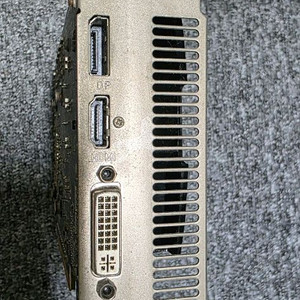 AMD 라데온 HD 5850 그래픽카드