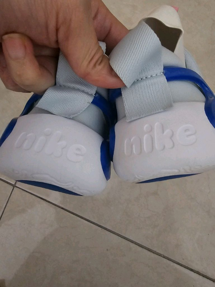 나이키 키즈 운동화 200사이즈 이미지