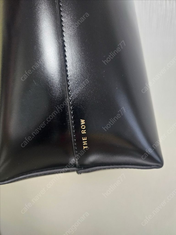 더로우 파크백 이미지