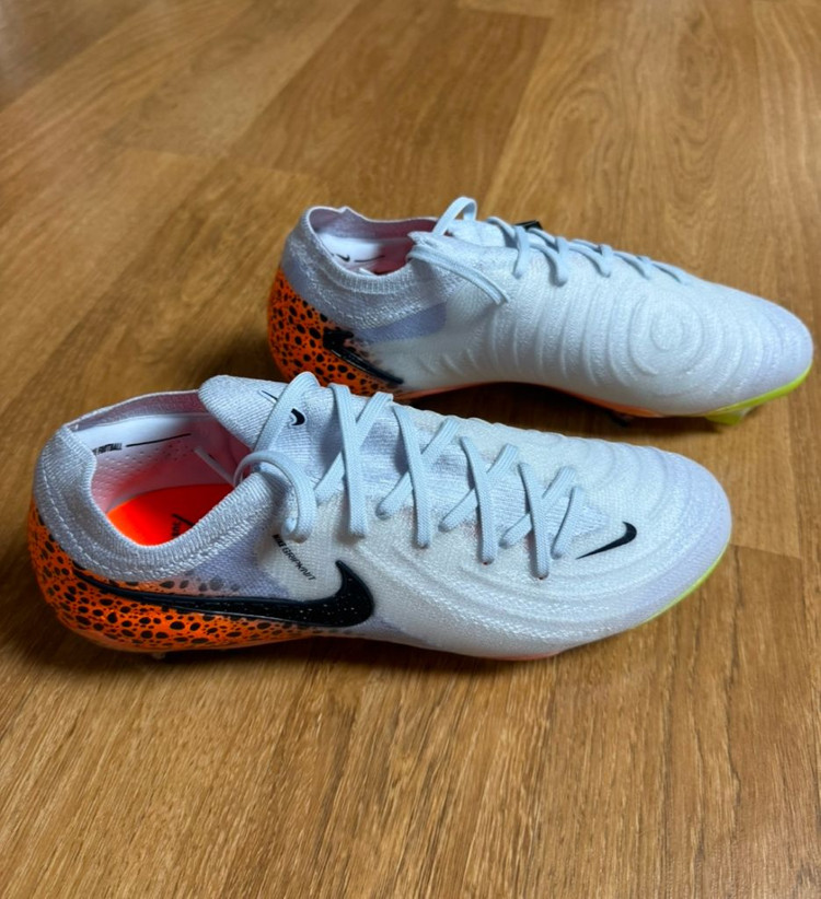 [255] 나이키 팬텀 GX2 엘리트 FG 일렉트릭 축구화 이미지