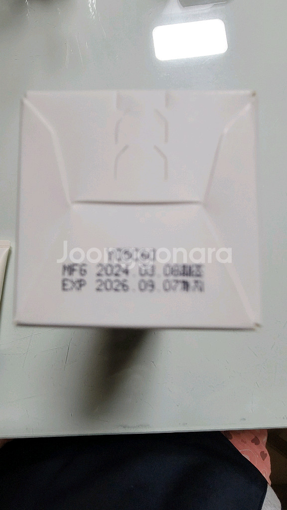 가격인하!!! 천비밀 이한카리노 CC+크림, 퓨어 클렌징 오일,페룰릭애씨드 폼클렌징 새제품 택포 육만원--2