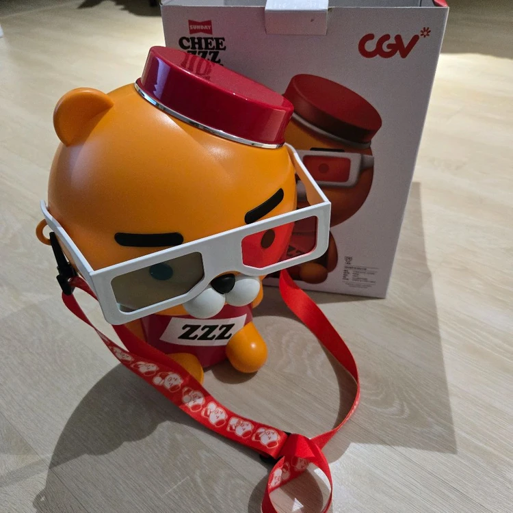 CGV 선데이 치즈볼 라이언 팝콘통 카카오 프렌즈 버킷 콤보 이미지