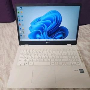 LG 울트라북 15인치 15u590