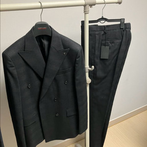 지이크 파렌 더블정장세트