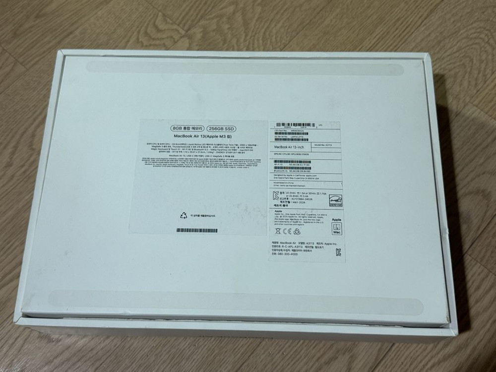 맥북 에어 M3 13인치 스페이스그레이 이미지