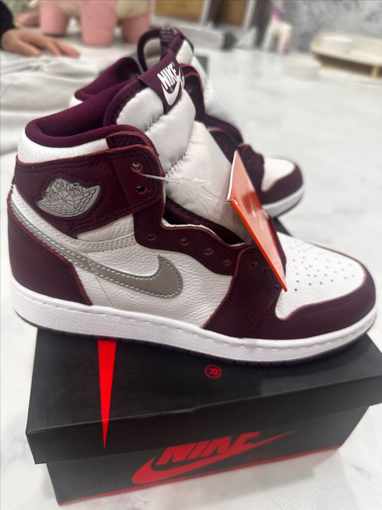 나이키 에어조던1 레트로 하이 OG GS 이미지