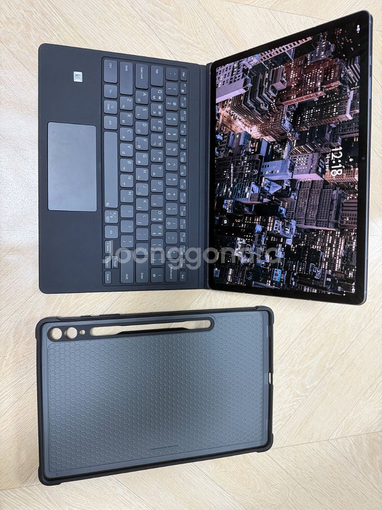 갤럭시탭 S10+ 플러스 5G 256GB 키보드케이스 아웃도어케이스 포함--0