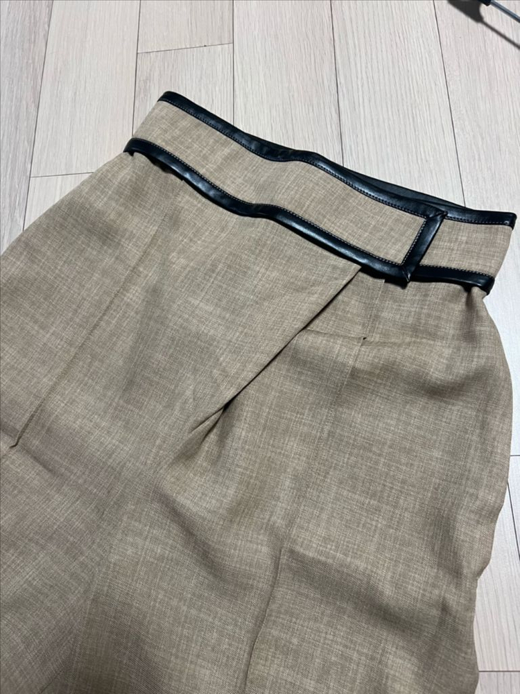 레디투웨어 R2W 벨크로 크롭 트라우저 린넨 팬츠 반바지 버뮤다 올드셀린 레투 이미지